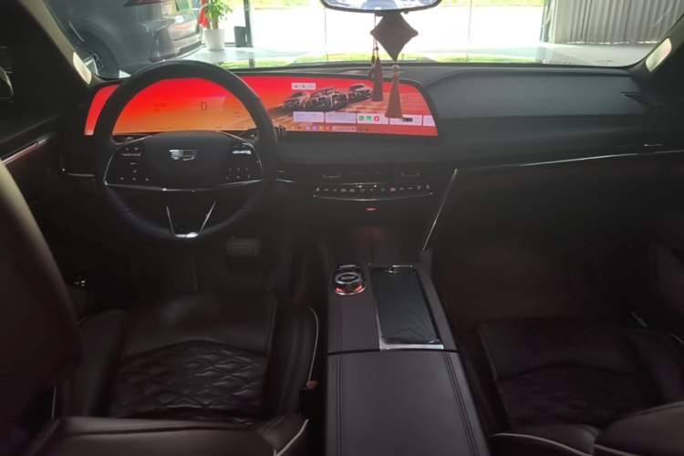 Used Cadillac CT6 2023 28T Prestige Model Center Console