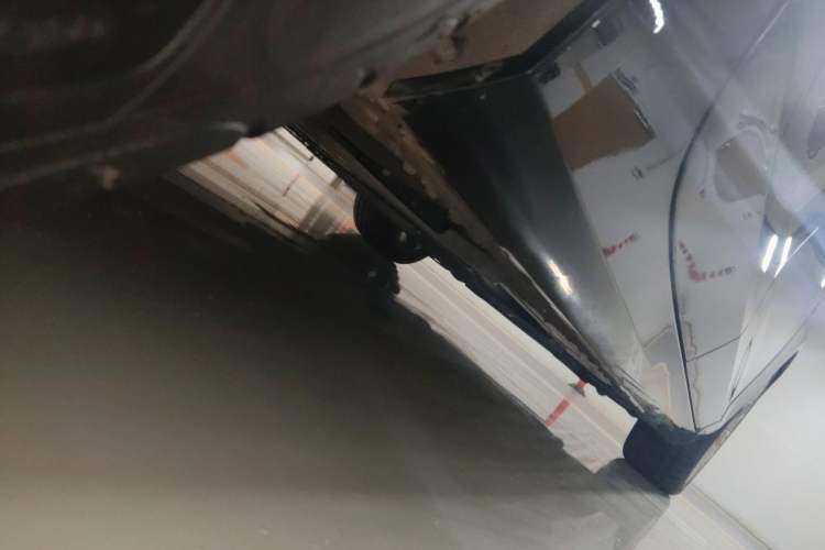 Used Cadillac CT6 2023 28T Luxury Version Chassis Rear Right