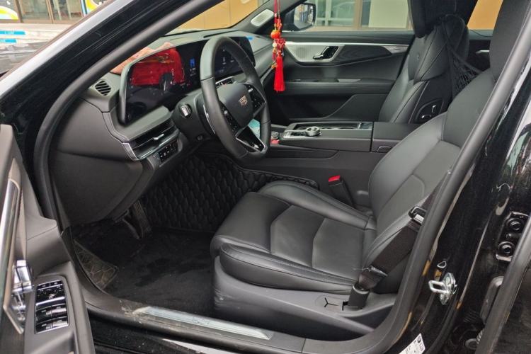 Used Cadillac CT6 2023 28T Luxury Version Driver Seat