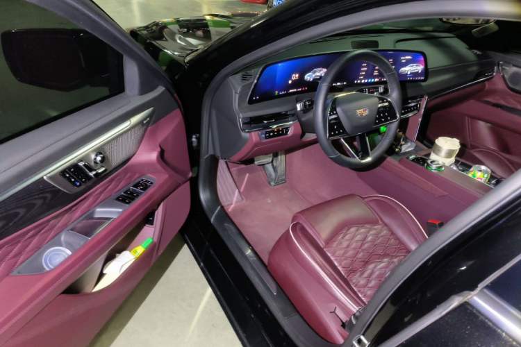 Used Cadillac CT6 2023 28T Prestige Model Driver Seat