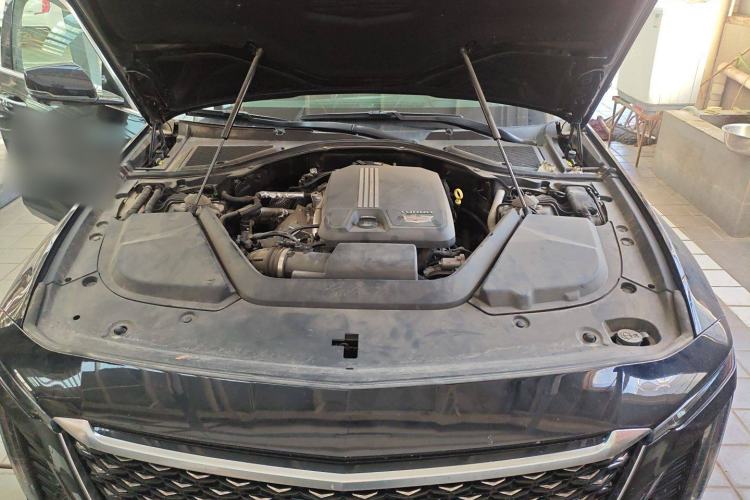 Used Cadillac CT6 2023 28T Platinum Edition Engine Bay