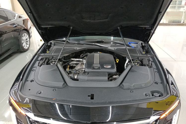 Used Cadillac CT6 2023 28T Fashion Edition Engine Bay