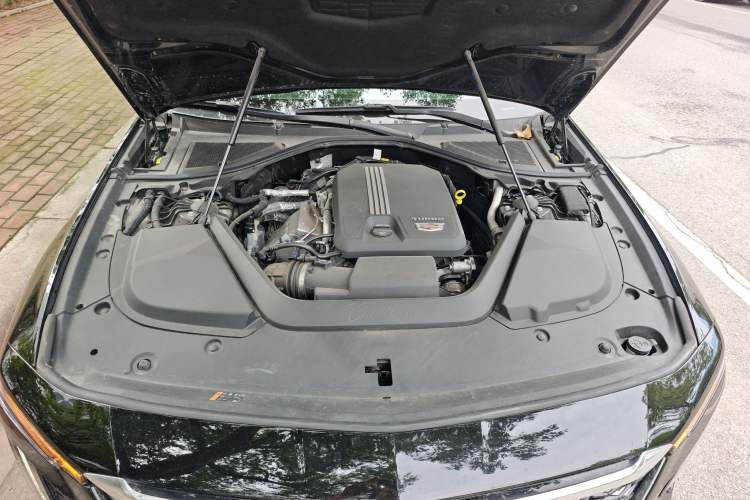 Used Cadillac CT6 2023 28T Prestige Model Engine Bay