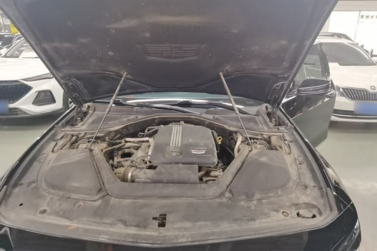 Used Cadillac CT6 2023 28T Luxury Version Engine Bay