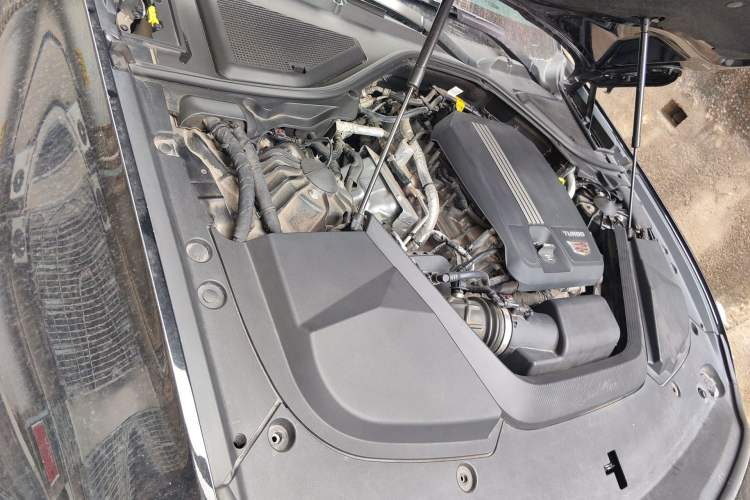 Used Cadillac CT6 2023 28T Prestige Model Engine Bay Right