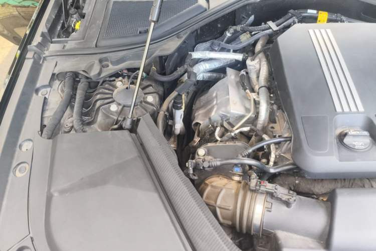 Used Cadillac CT6 2023 28T Prestige Model Engine Bay Right