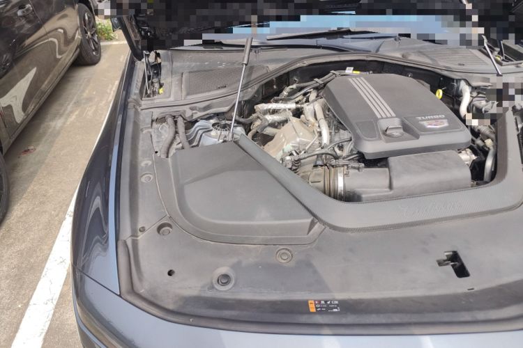 Used Cadillac CT6 2023 28T Luxury Version Engine Bay Right