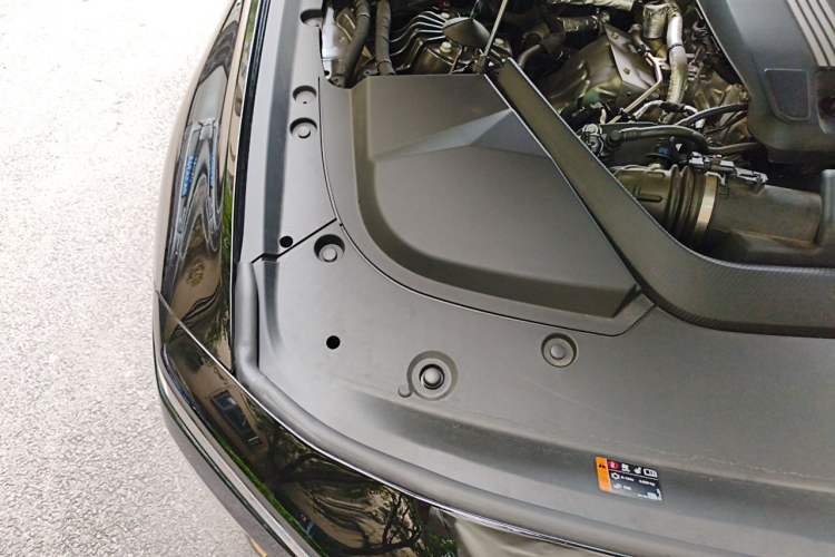 Used Cadillac CT6 2023 28T Prestige Model Engine Bay Right