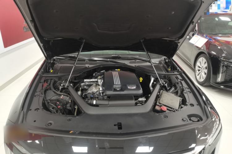 Used Cadillac CT6 2023 28T Platinum Edition Engine Bay