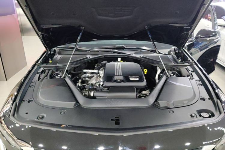 Used Cadillac CT6 2023 28T Prestige Model Engine Bay