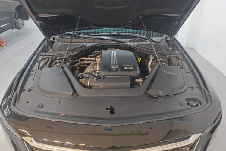 Used Cadillac CT6 2023 28T Luxury Version Engine Bay