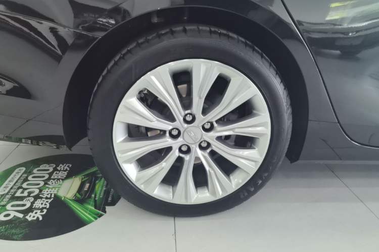Used Cadillac CT6 2023 28T Platinum Edition Exterior 3