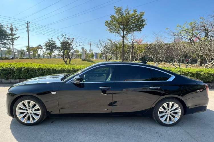 Used Cadillac CT6 2023 28T Luxury Version Exterior 3