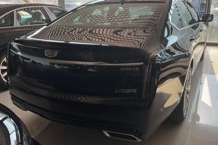 Used Cadillac CT6 2023 28T Luxury Version Exterior 4