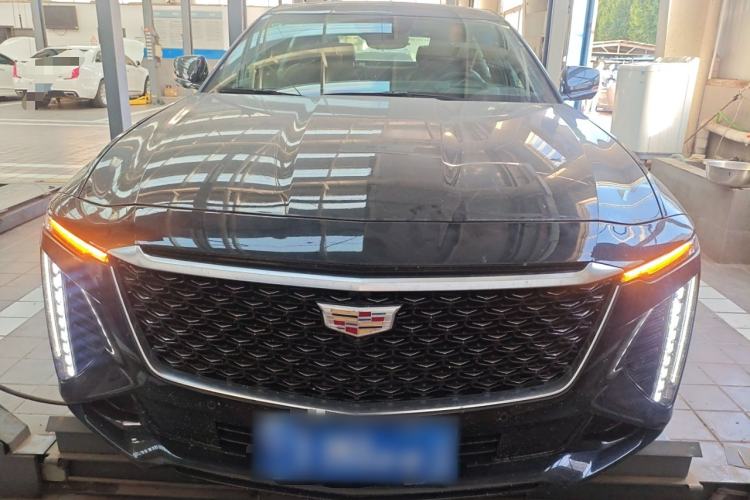 Used Cadillac CT6 2023 28T Platinum Edition Front