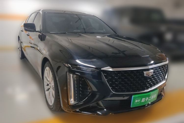Used Cadillac CT6 2023 28T Luxury Version Front Right 45 Deg