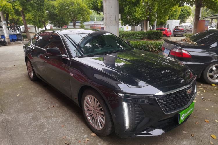 Used Cadillac CT6 2023 28T Fashion Edition Front Right 45 Deg
