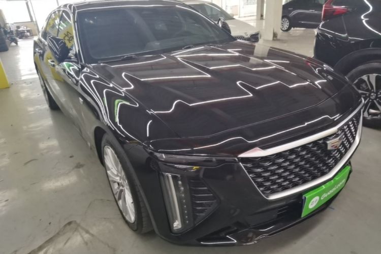 Used Cadillac CT6 2023 28T Luxury Version Front Right 45 Deg