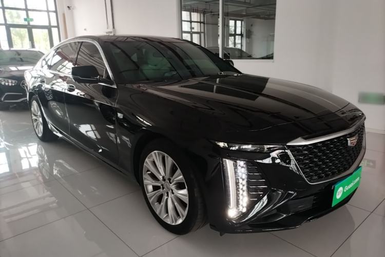 Used Cadillac CT6 2023 28T Luxury Version Front Right 45 Deg