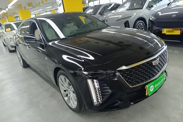 Used Cadillac CT6 2023 28T Luxury Version Front Right 45 Deg