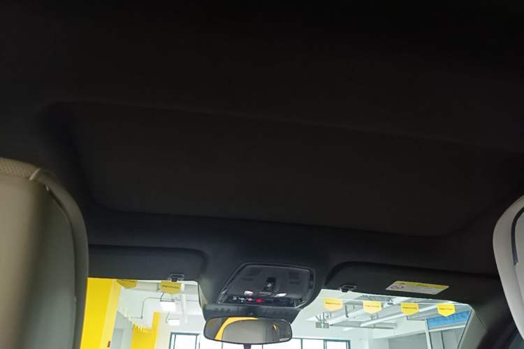 Used Cadillac CT6 2023 28T Luxury Version Headliner