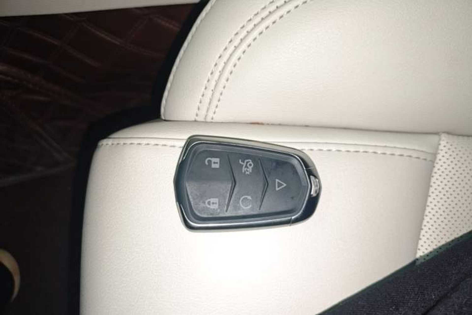 Used Cadillac CT6 2023 28T Fashion Edition Interior 1