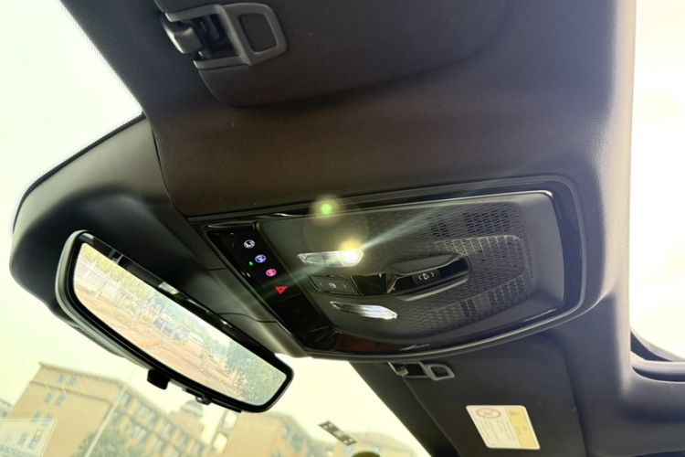 Used Cadillac CT6 2023 28T Platinum Edition Interior 14