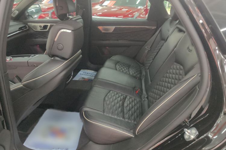 Used Cadillac CT6 2023 28T Platinum Edition Interior 2