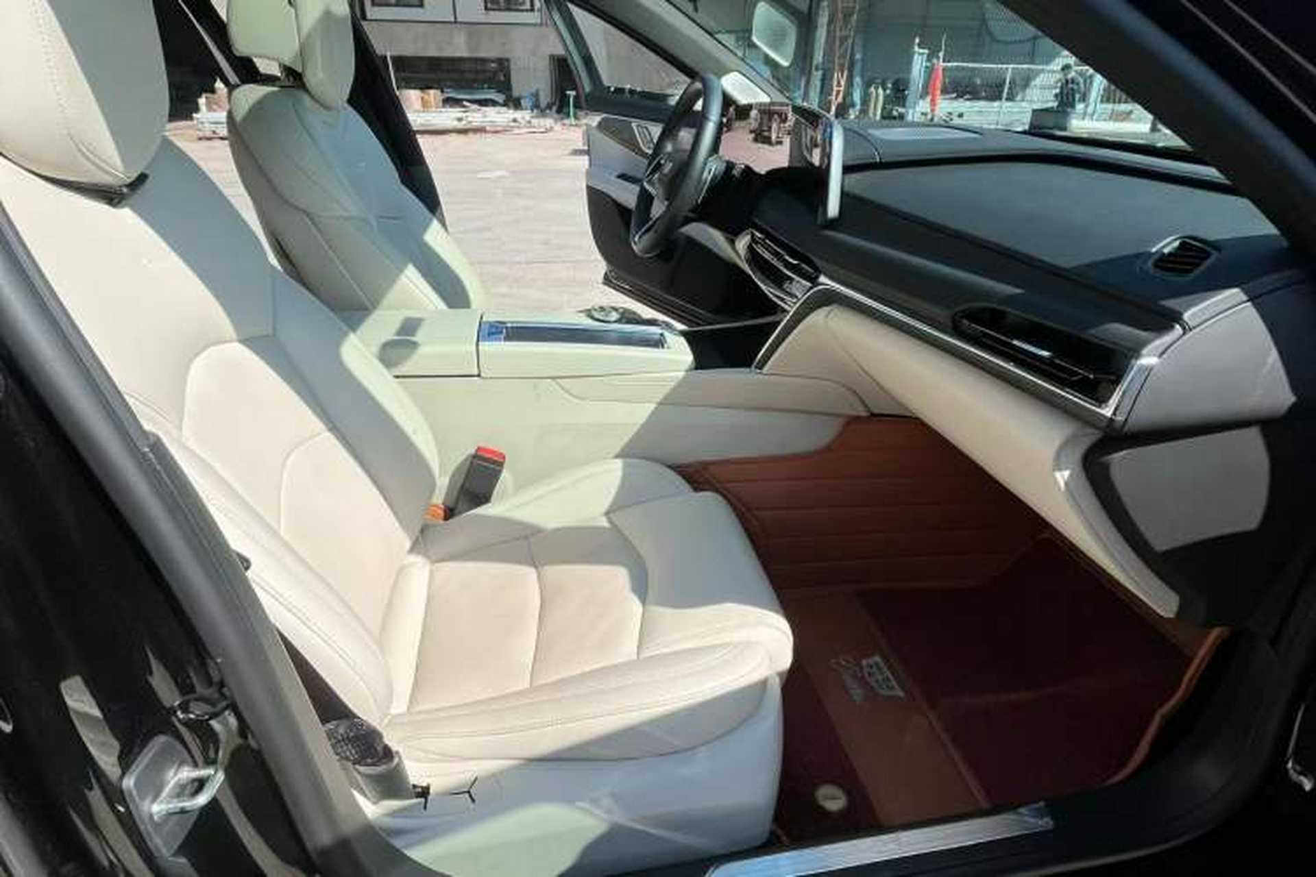 Used Cadillac CT6 2023 28T Luxury Version Interior 2