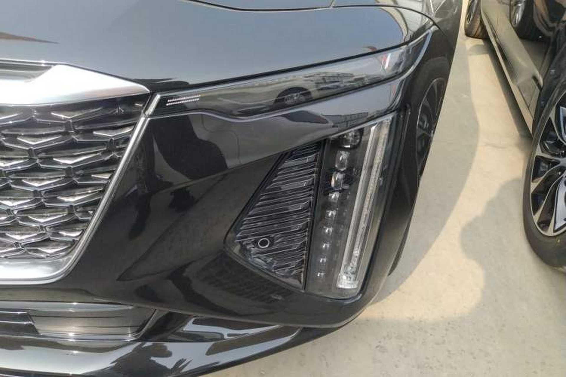 Used Cadillac CT6 2023 28T Luxury Version Left Front Headlight