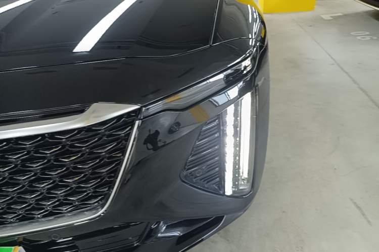 Used Cadillac CT6 2023 28T Luxury Version Left Front Headlight