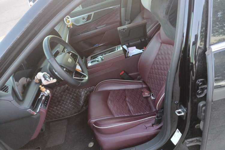 Used Cadillac CT6 2023 28T Prestige Model Left Front Seat