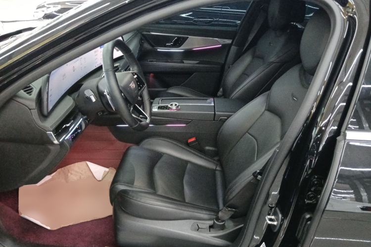 Used Cadillac CT6 2023 28T Fashion Edition Left Front Seat