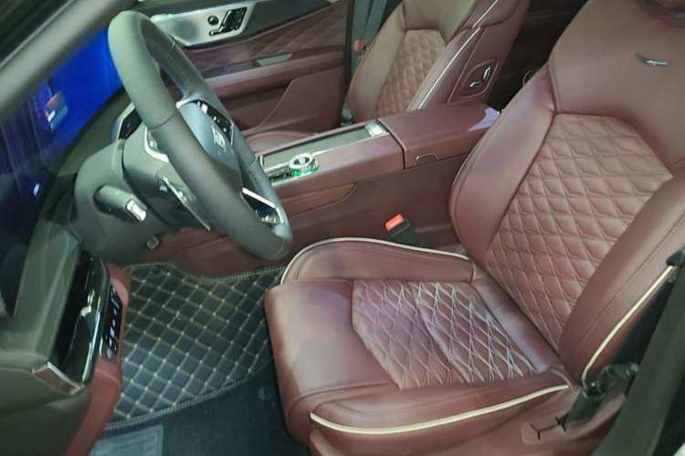 Used Cadillac CT6 2023 28T Prestige Model Left Front Seat