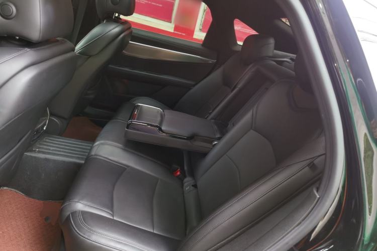 Used Cadillac CT6 2023 28T Fashion Edition Left Rear Seat