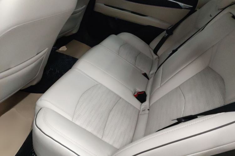 Used Cadillac CT6 2023 28T Luxury Version Left Rear Seat