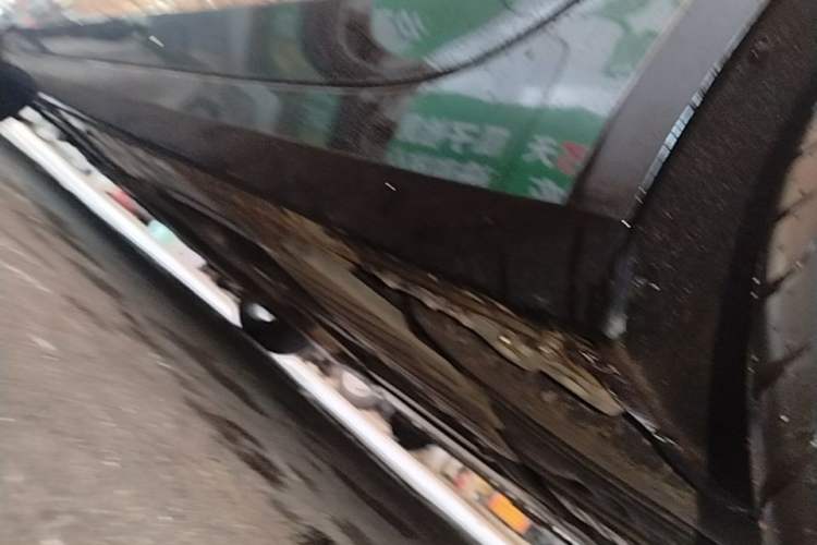 Used Cadillac CT6 2023 28T Prestige Model Left Side Sill
