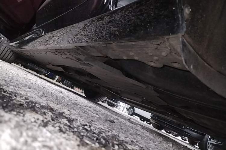 Used Cadillac CT6 2023 28T Prestige Model Left Side Sill