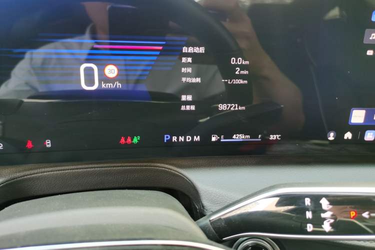 Used Cadillac CT6 2023 28T Prestige Model Odometer Close Up