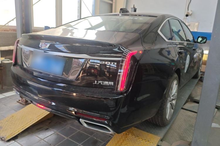 Used Cadillac CT6 2023 28T Platinum Edition Rear Right 45 Deg