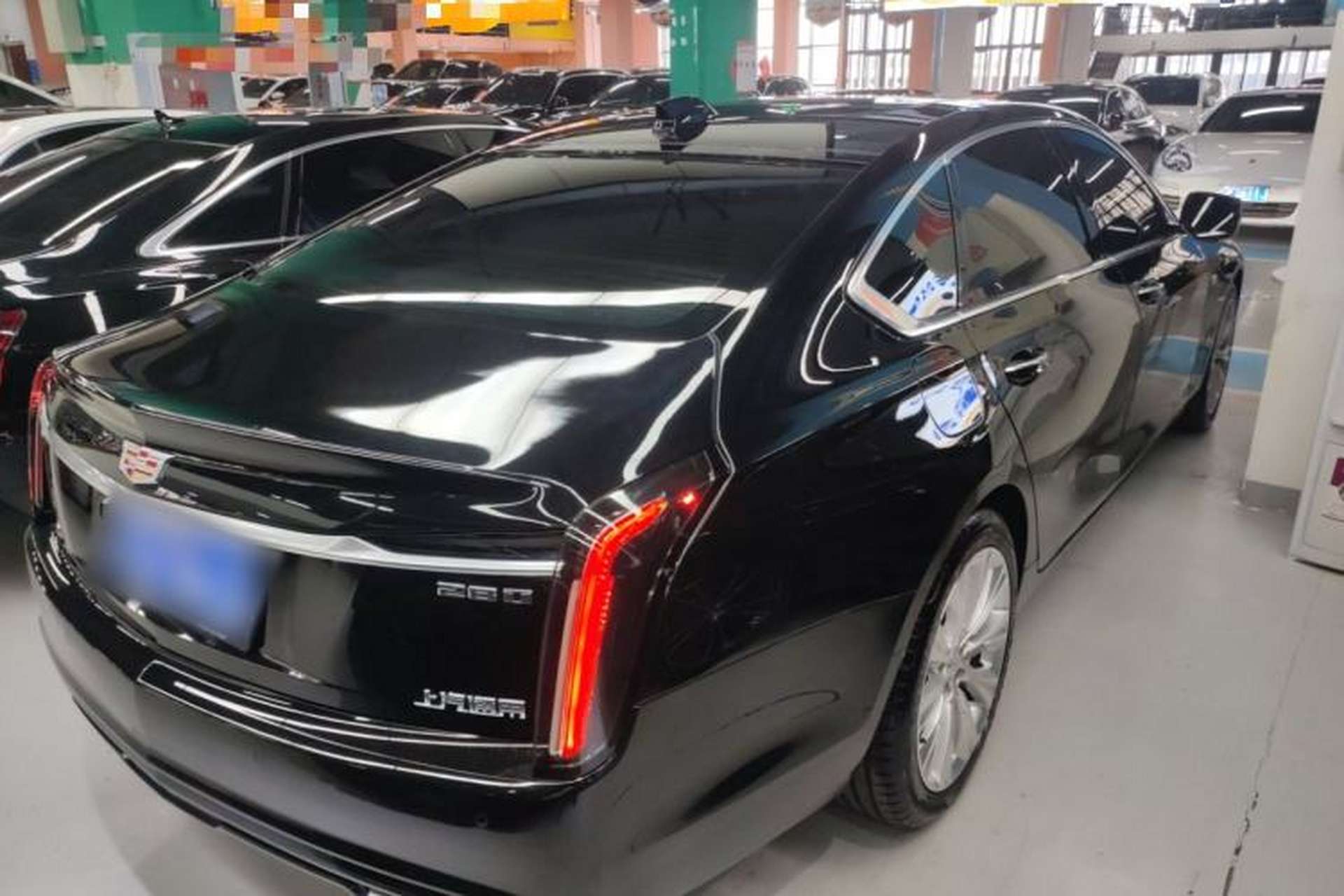 Used Cadillac CT6 2023 28T Luxury Version Rear Right 45 Deg