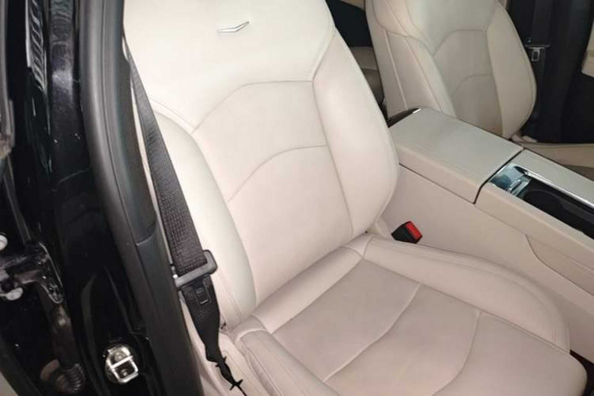 Used Cadillac CT6 2023 28T Fashion Edition Right Front Seat