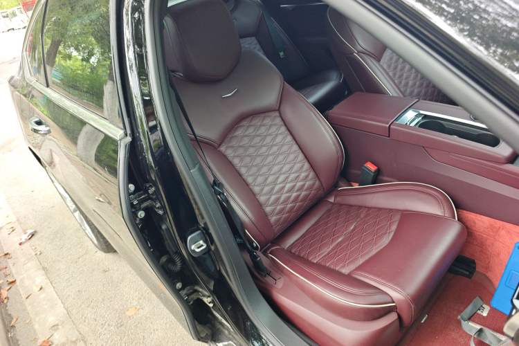 Used Cadillac CT6 2023 28T Prestige Model Right Front Seat
