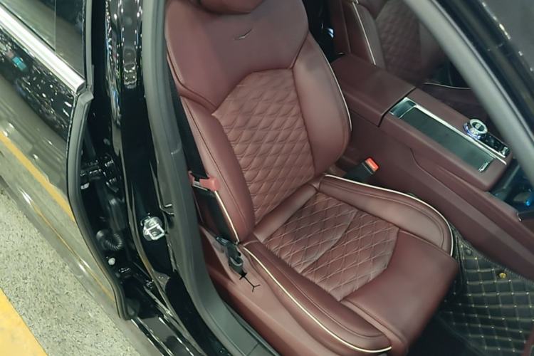 Used Cadillac CT6 2023 28T Prestige Model Right Front Seat
