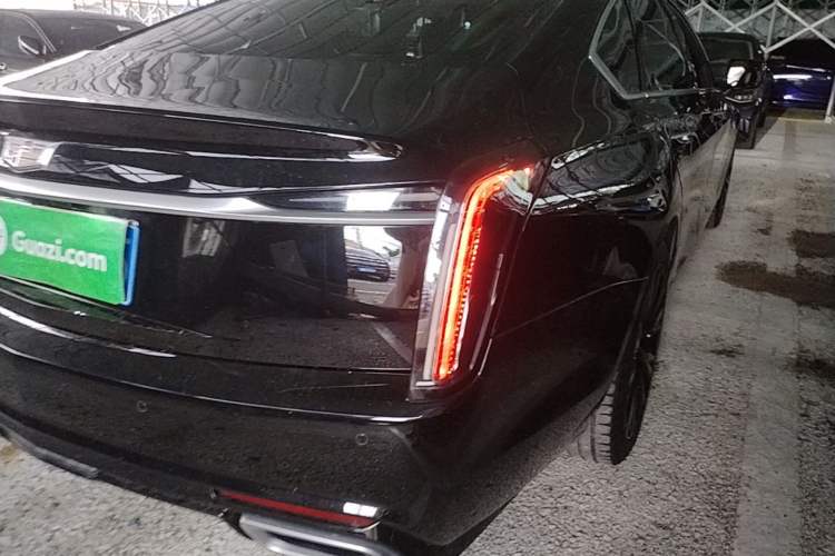 Used Cadillac CT6 2023 28T Prestige Model Right Rear Taillight