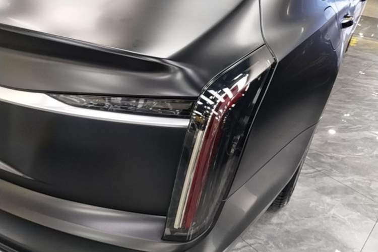 Used Cadillac CT6 2023 28T Prestige Model Right Rear Taillight