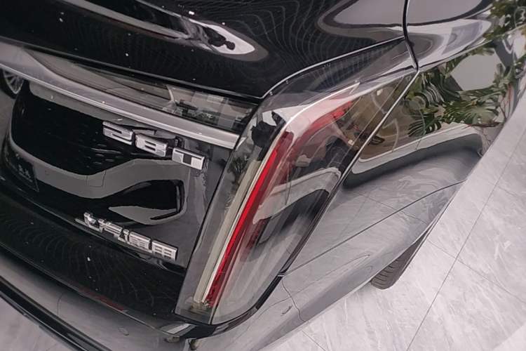 Used Cadillac CT6 2023 28T Platinum Edition Right Rear Taillight