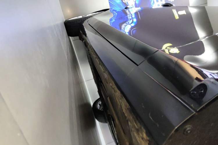 Used Cadillac CT6 2023 28T Prestige Model Right Side Sill