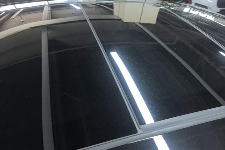 Used Cadillac CT6 2023 28T Luxury Version Roof