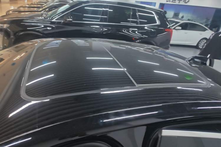 Used Cadillac CT6 2023 28T Luxury Version Roof
